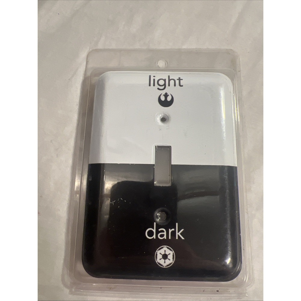 NEW-Star Wars (Light/Dark Side) Novelty Light Switch Cover Black & White